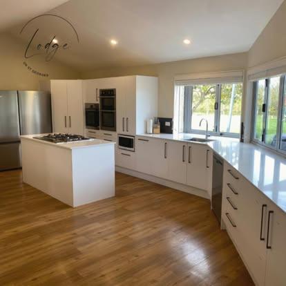 Lodge On St Georges Havelock North Exteriör bild